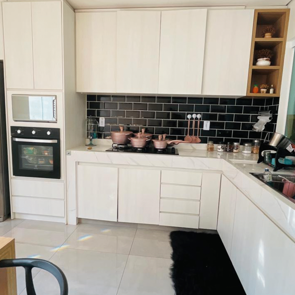 Casa-bairro-Umuarama_0002_Casa-à-venda-3